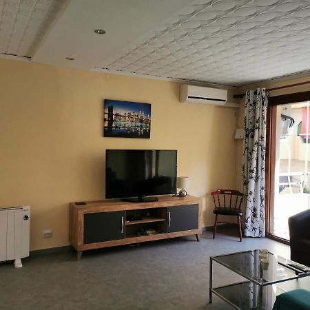 Apartamentos Gladys Moraira Eksteriør billede