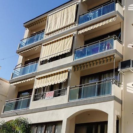 Apartamentos Gladys Moraira Eksteriør billede