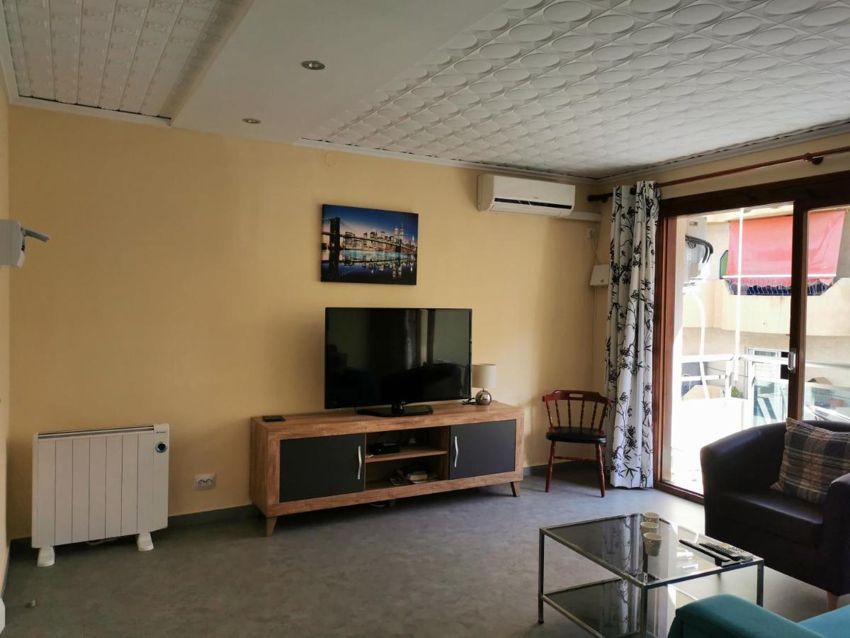 Apartamentos Gladys Moraira Eksteriør billede